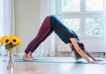 zuri unterland-yoga-entrance