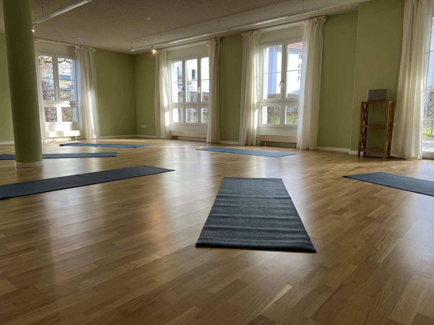 zuri unterland-yoga-studio-4